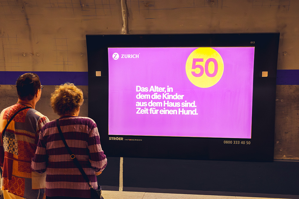 Zurich Infoscreen: Das Alter, in dem die Kinder aus dem Haus sind.